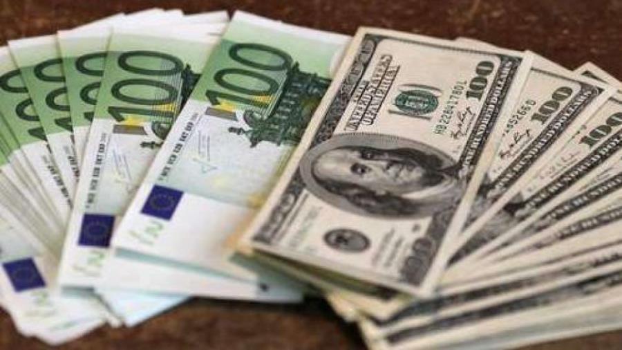 قیمت دلار و یورو در مرکز مبادله ایران؛ امروز دوشنبه ۱۹ تیر